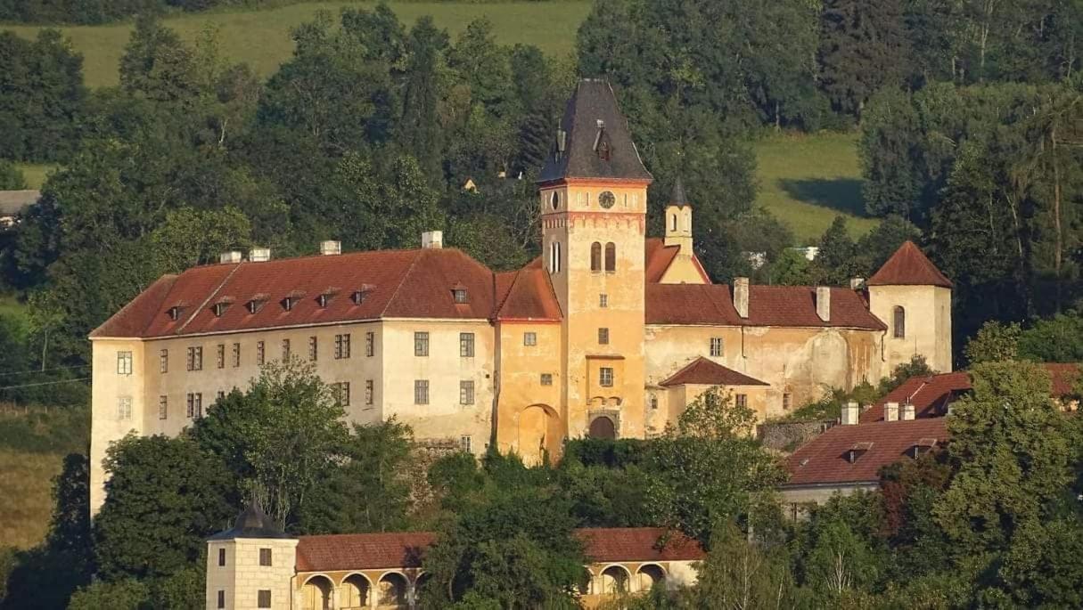 Vila Albrecht Vimperk Exterior photo